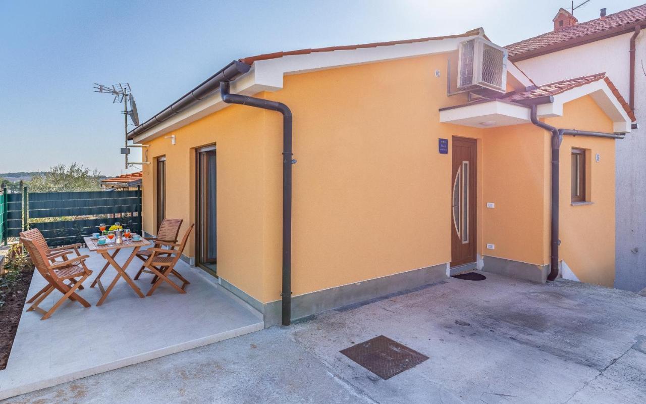 Apartment Blue Pula, New, Family Friendly, Comfortable, Free Parking And Wifi Экстерьер фото